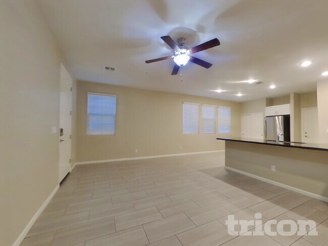 Foto del edificio - 12588 W Via Dona Rd