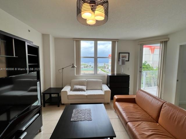 Foto del edificio - 1555 N Treasure Dr