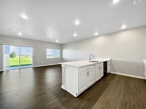 Building Photo - Sagebrook