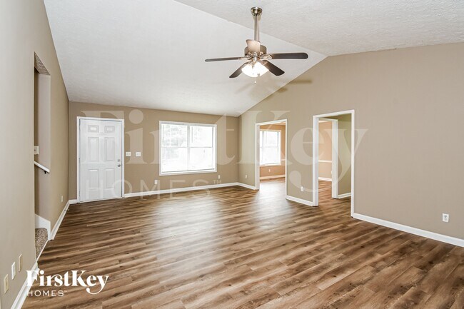 Foto del edificio - 1170 Kennesaw Springs Dr NW