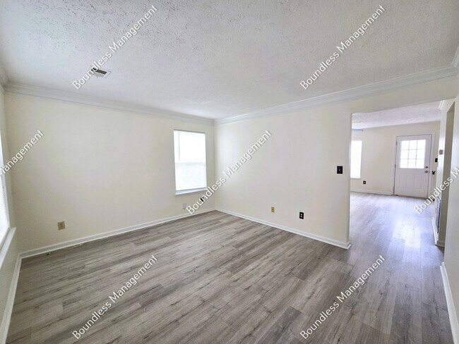 Foto del edificio - 7064 Grinder Ct