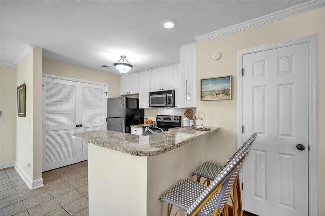 Building Photo - 1321 Cassidy Ct