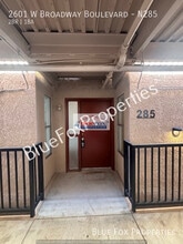 Building Photo - 2601 W Broadway Blvd