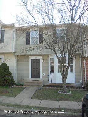 Building Photo - 408 Kings Crest Dr