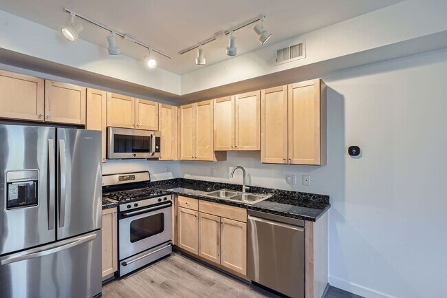 Foto del edificio - 3220 Foundry Pl