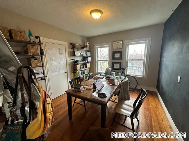 Foto del edificio - 9 Medford St