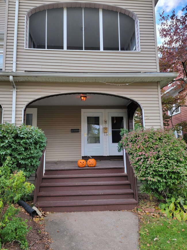 Entrance - 27 Walkley Rd House