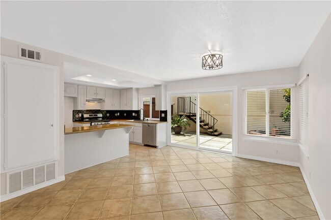 Foto del edificio - 1530 Stonewood Ct