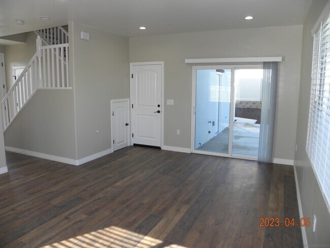 Foto del edificio - 2795 Hopkins St