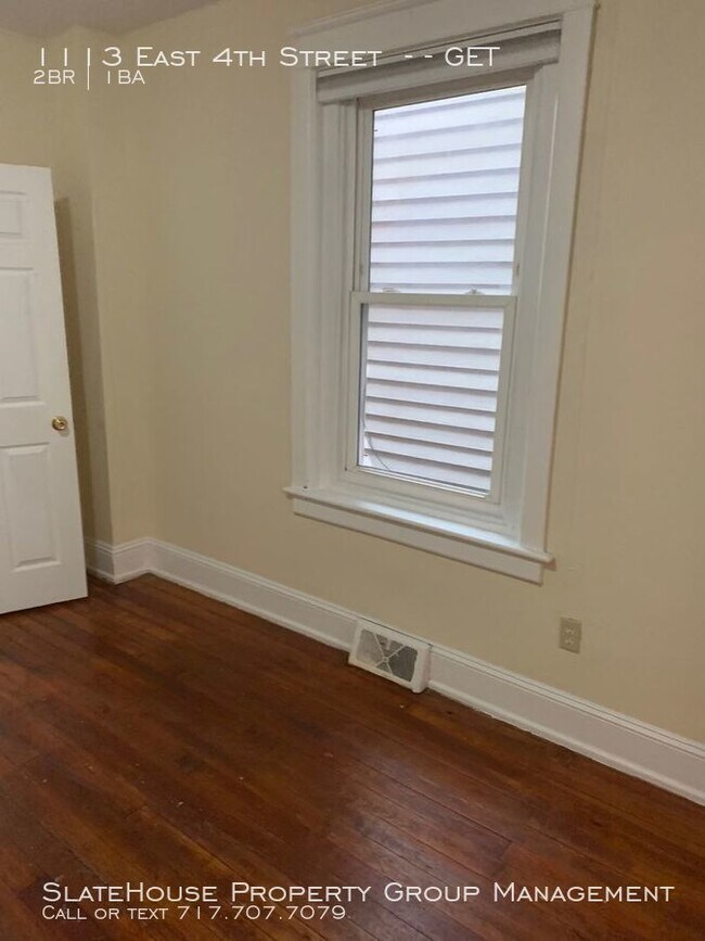 Building Photo - SUPER CLEAN READY TO RENT Two Bedroom!