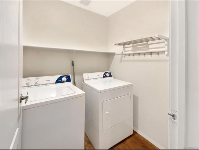 Building Photo - 12059 Alta Carmel Ct