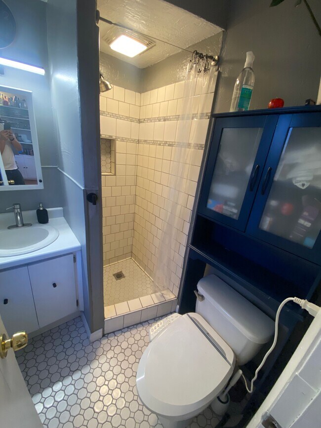 Foto del edificio - 4 Perry Ave