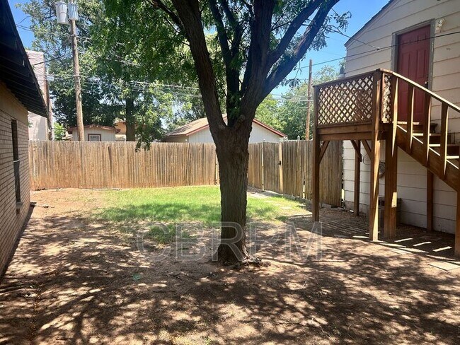 Foto del edificio - 2122 16th St