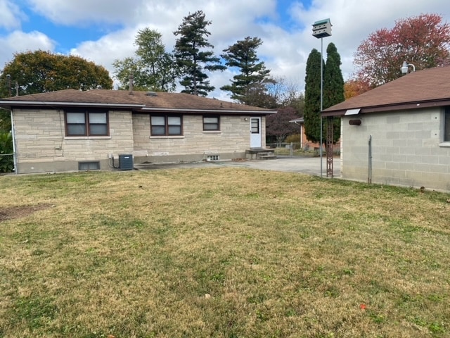 Building Photo - 1660 Almara Cir