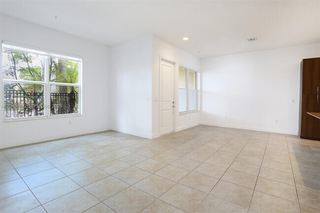 Building Photo - 12453 NW 17th Manor