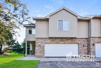 Building Photo - 16037 Flagstaff Ave W