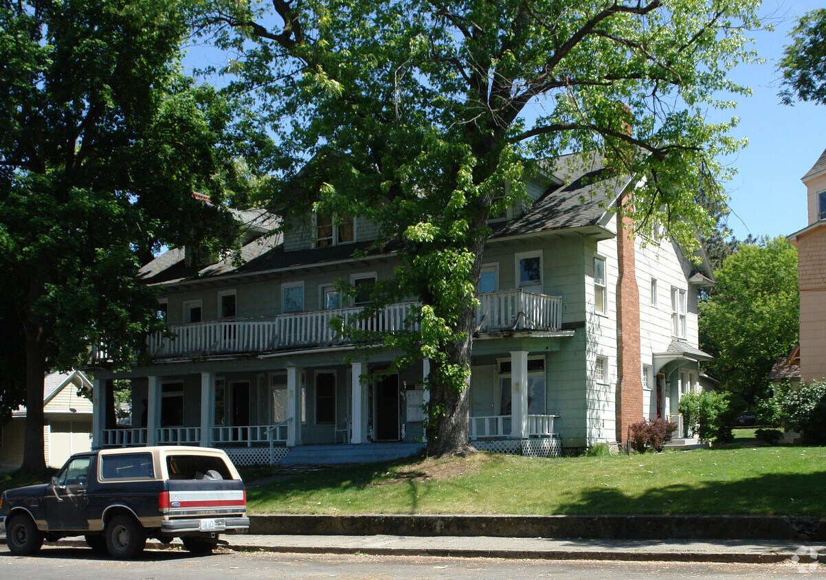 Primary Photo - 621 S Adams St
