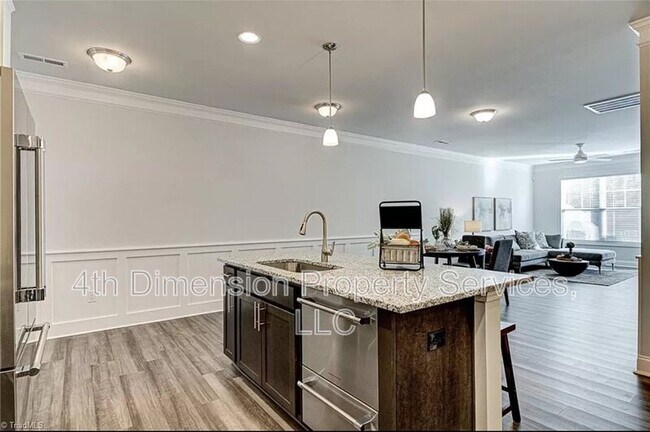 Building Photo - 36 Finley Ridge Way