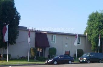 NA - 9210 Somerset Blvd