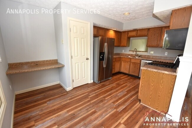 Building Photo - 702 dayspring drive