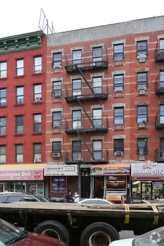 Foto del edificio - 1799 Lexington Ave