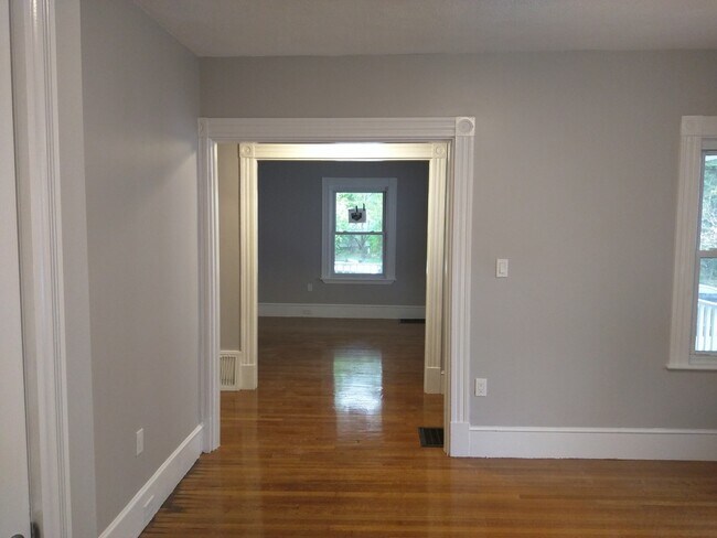 Building Photo - 30 Touro Ave