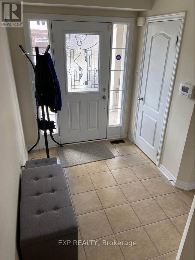 Photo du bâtiment - 133 Worden Dr