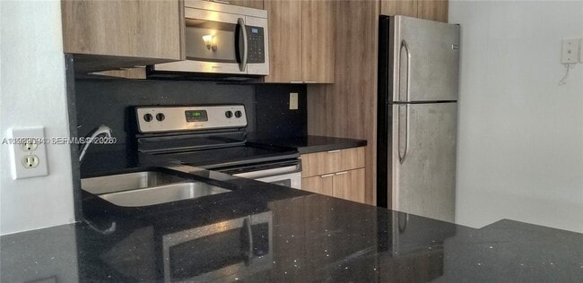 Building Photo - 11460 NW 42nd St