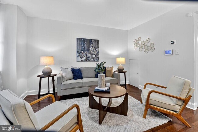 Foto del edificio - 1027 6th St NE