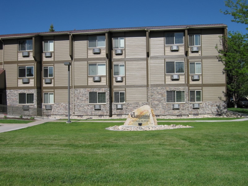 Primary Photo - Aspenwood Apartments
