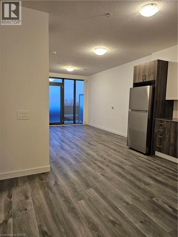 Photo du bâtiment - 1434 Highland Rd W