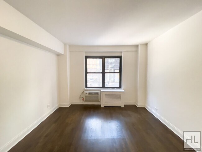 Building Photo - EAST 57 STREET
