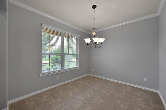 Building Photo - 31719 Dover Oaks Ln