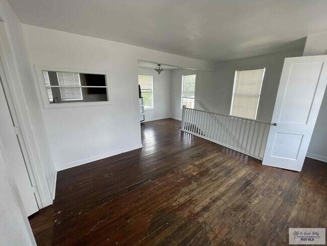 Foto del edificio - 521 N 9th St