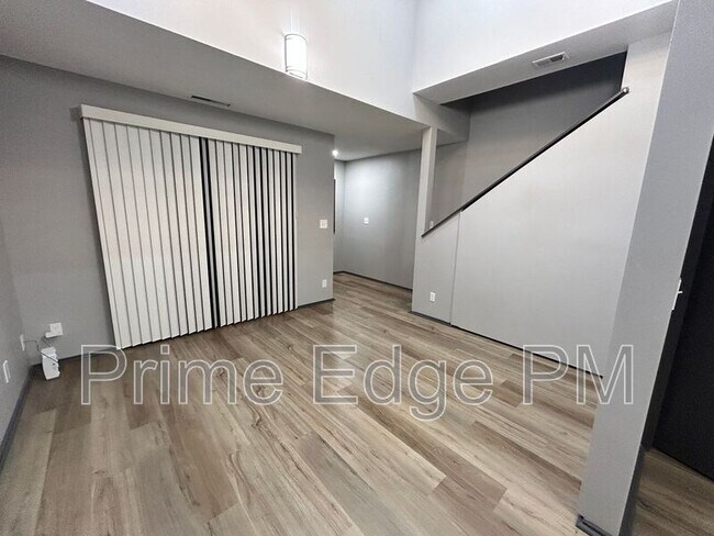 Foto del edificio - 1741 Ridgehaven Ct
