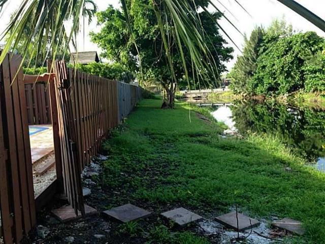 Building Photo - 11510 SW 60th Ter