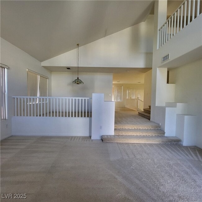 Foto del edificio - 211 Tayman Park Ave