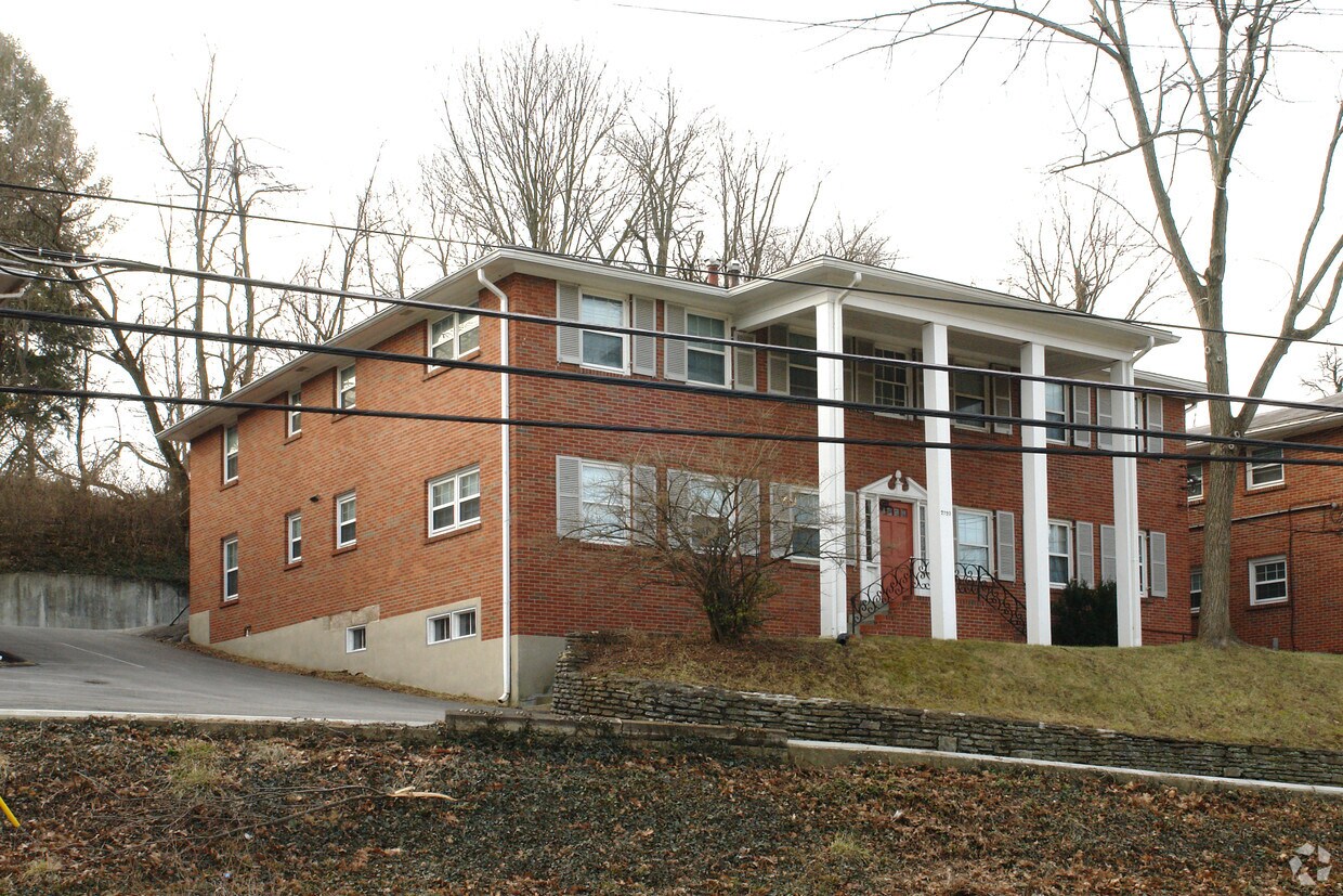 Foto principal - 2716-2724 Brownsboro Rd