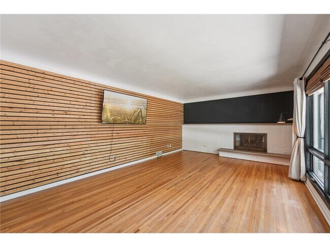 Foto del edificio - 4101 Kentucky Ave N