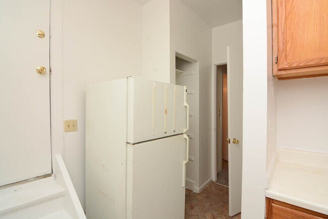 Foto del edificio - 1542 N Kedzie Ave