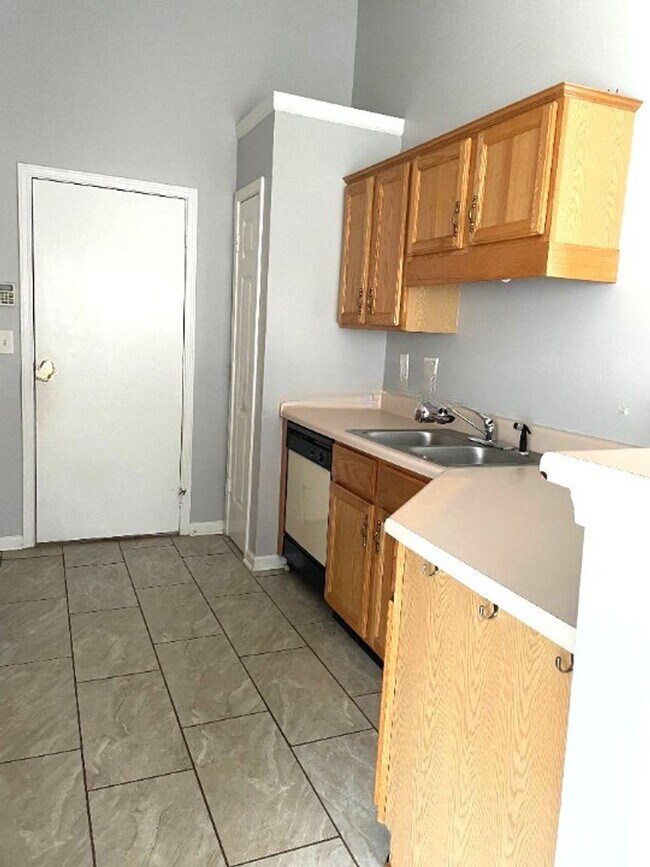 Foto del edificio - Very Nice Newly Rehabbed Home in Pinnacle ...