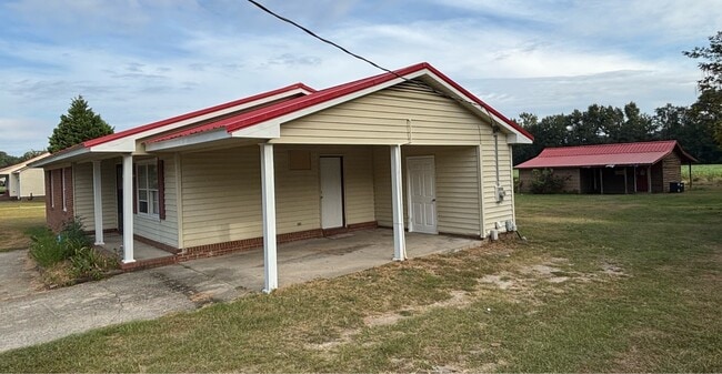 Building Photo - 5913 McDonald Rd