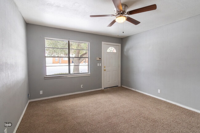 Foto del edificio - 1708 Cimarron Trail