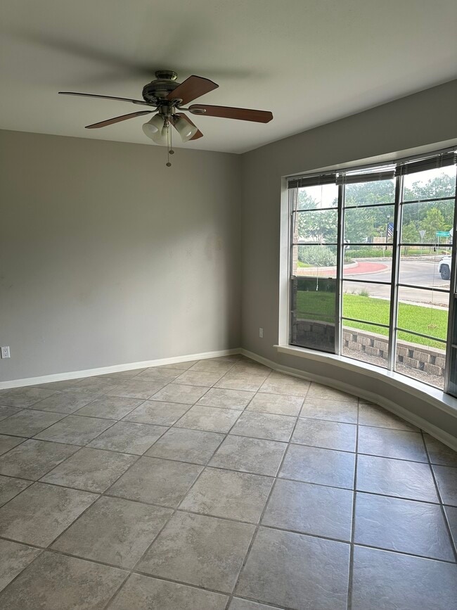 Building Photo - 11702 Brighton Ln