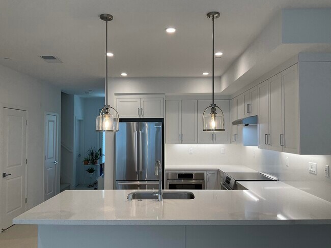 Foto del edificio - 2753 Oak Rd