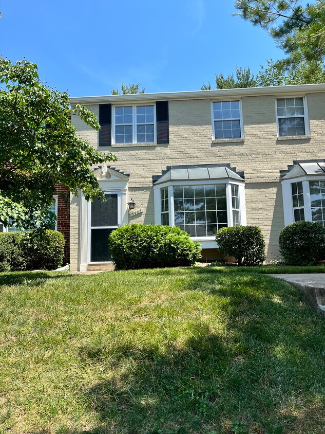 Foto principal - 3905 Keller Ave