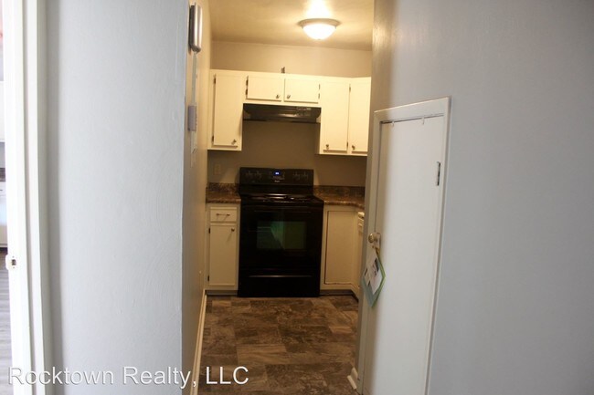 Foto del edificio - 1458 Bradley Dr
