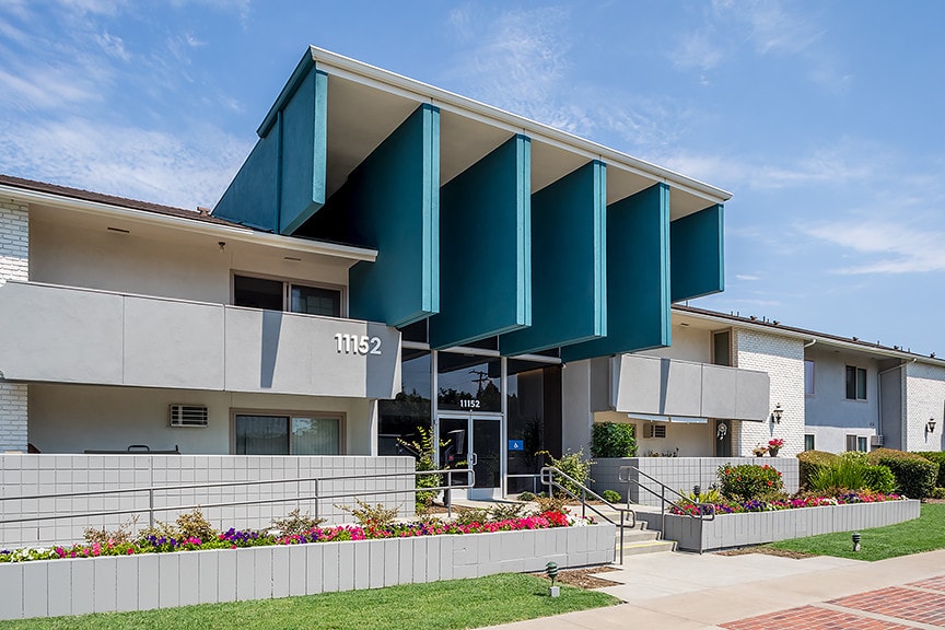 Ascent Apartment Homes Rentals Los Alamitos, CA