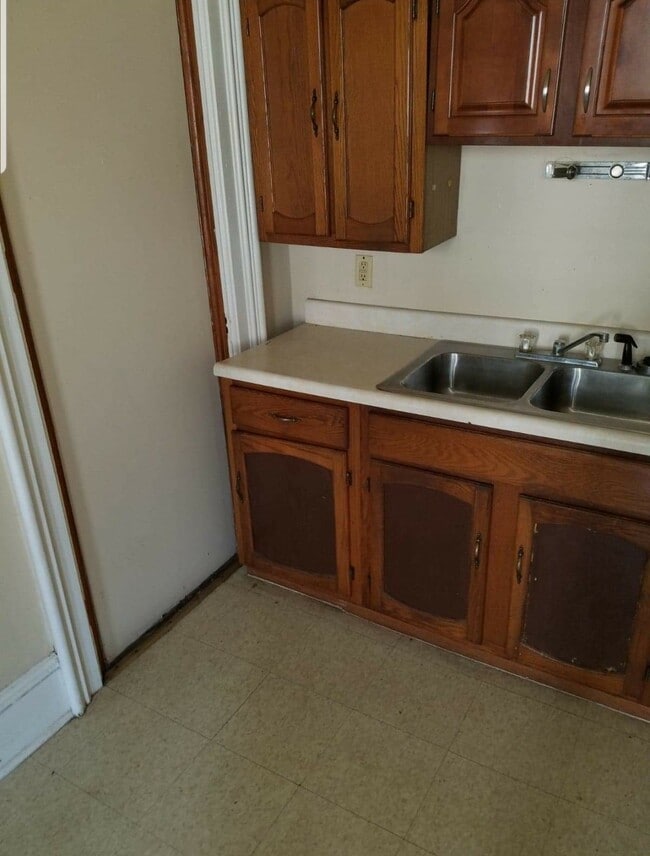 Foto del edificio - 340 S Ohio St