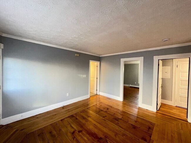 Foto del edificio - 214 Kelley St